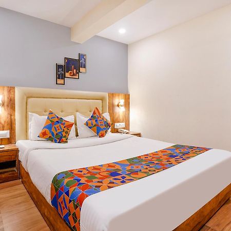 Fabhotel Grand Prime Nr Nesco Hotel Мумбаи Экстерьер фото