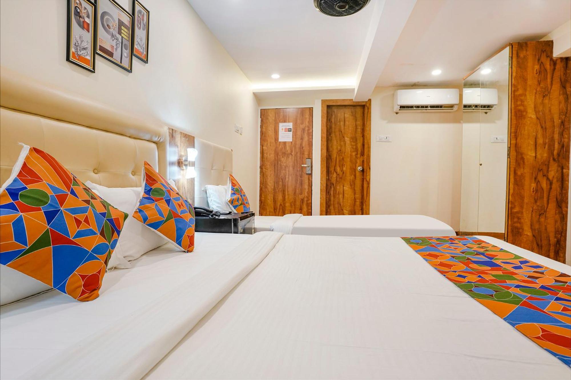 Fabhotel Grand Prime Nr Nesco Hotel Мумбаи Экстерьер фото