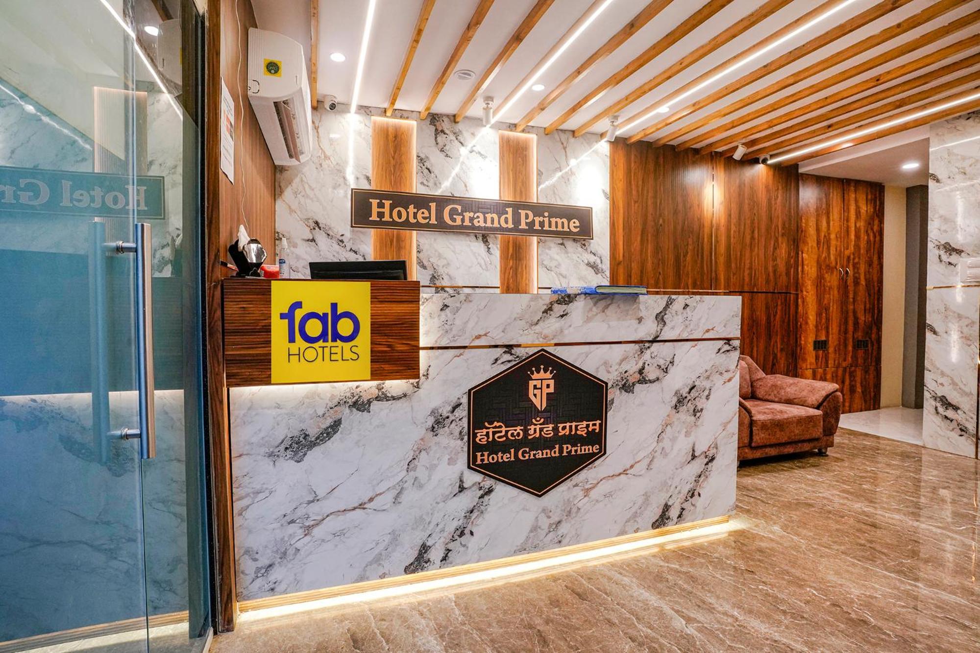 Fabhotel Grand Prime Nr Nesco Hotel Мумбаи Экстерьер фото